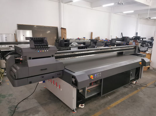 Çok fonksiyonlu 1300kg Rich G5/G6 LED Işık UV yazıcısı ile nozel